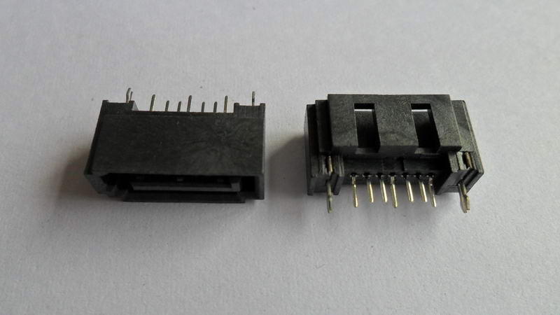 CA07-001 SATA 7P 公座全包開窗魚叉?zhèn)炔迨? /></td>
                </tr>
                 
            </table>
        </td>

            <td valign=